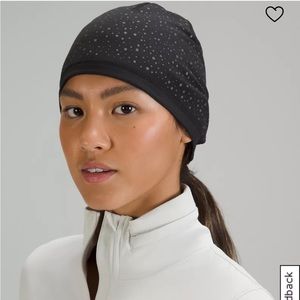 NWT Lululemon Fleece Reflective Running Beanie